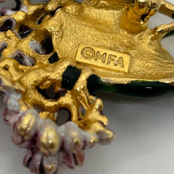 Vintage Museum Of Fine Arts Lilac Brooch Enamel Flower Gold-tone MFA - Picture 11 of 16